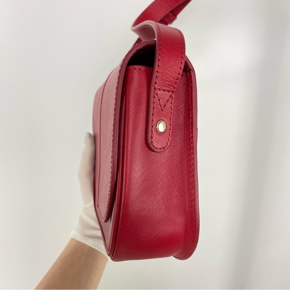 ❤️♻️ NWOT A.P.C. BETTY TEXTURE  SHOULDER BAG in red - Picture 4 of 9